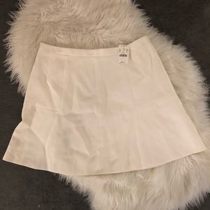 NWT White Miniskirt